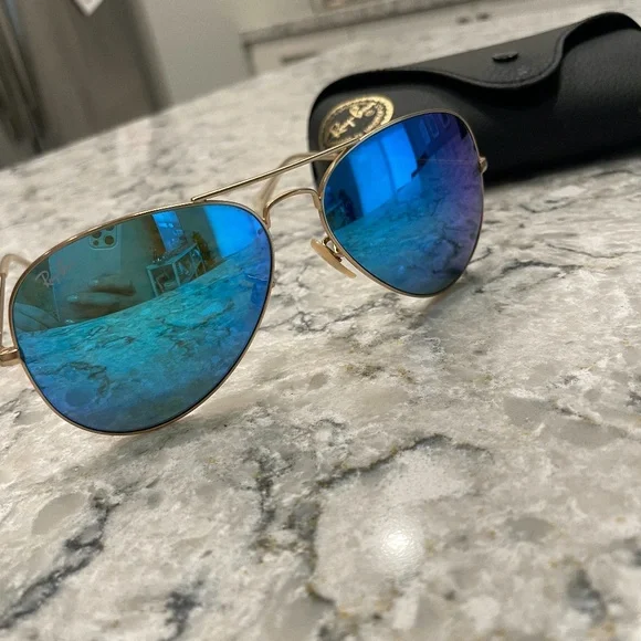 Ray-Ban | Accessories | Blue Reflective Ray Ban Aviators  display picture 1